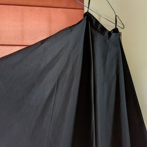 Paula 50's Skirt - Black midi length skirt with pockets